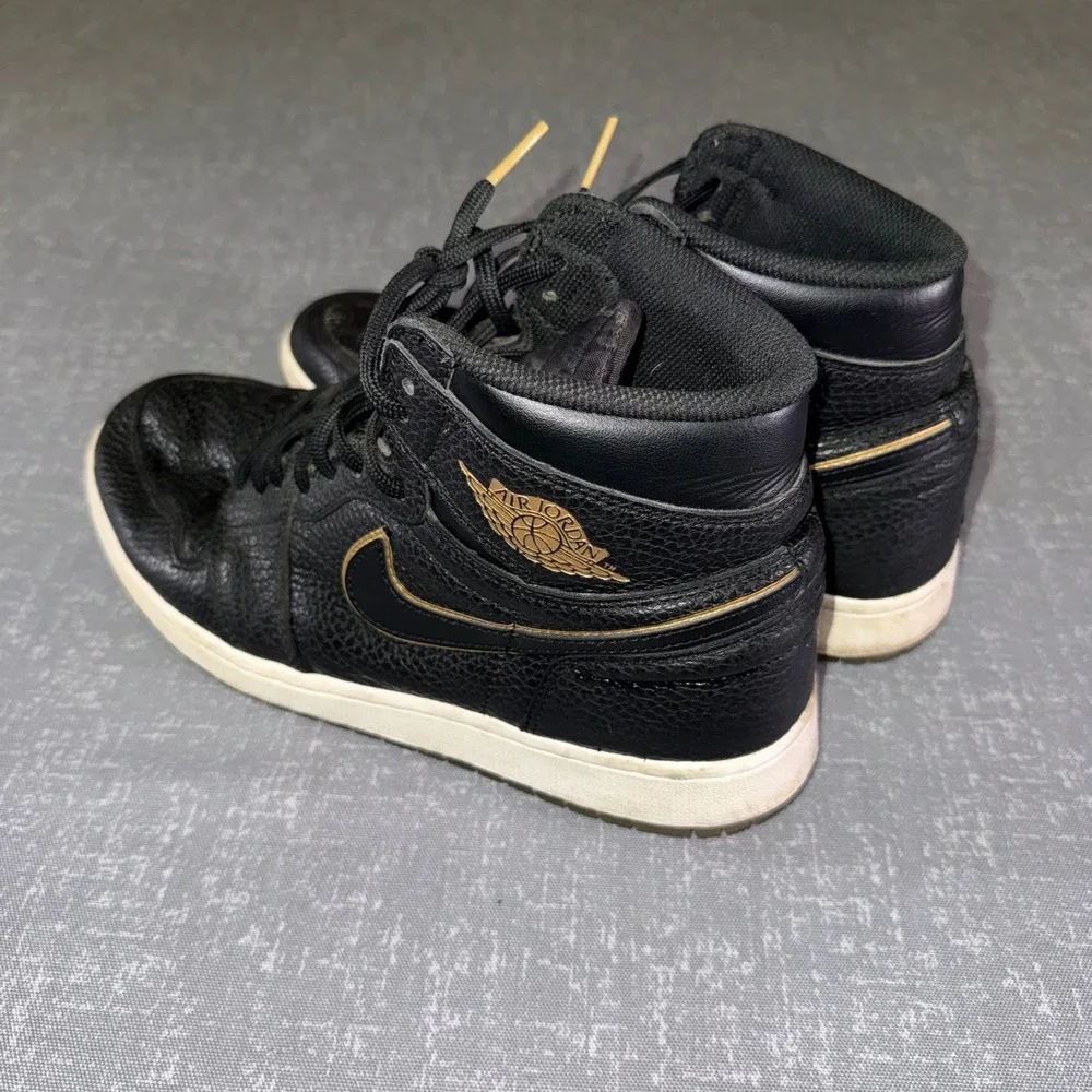Nike Air Jordan 1 Retro High OG City of Flight Black Gold 555088-031‎ Mens 11